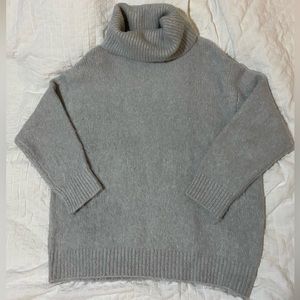 ZARA Cozy Grey Turtleneck